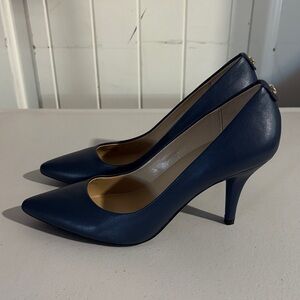 MICHAEL Michael Kors Classic Blue Heels